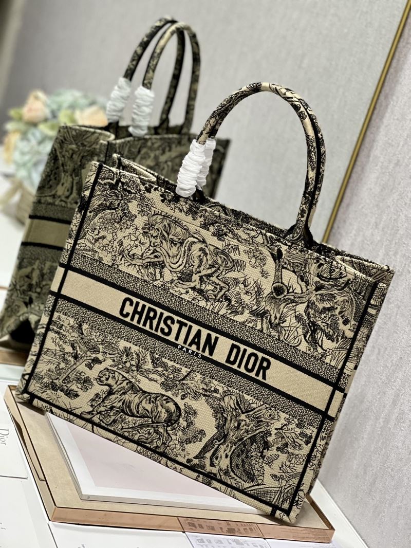 Christian Dior Shopping Bags